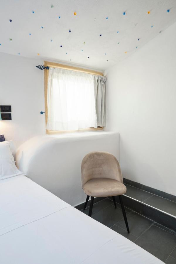 Upstairs - Skylight Apartment เลชเช ภายนอก รูปภาพ