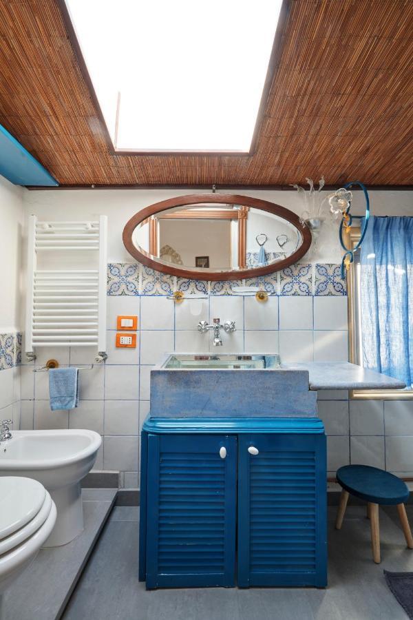 Upstairs - Skylight Apartment เลชเช ภายนอก รูปภาพ